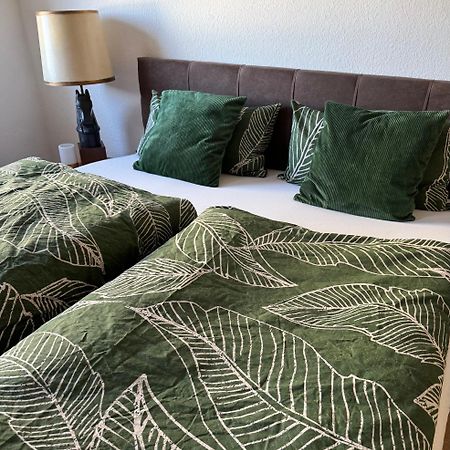 Schoene Ferienwohnung Mit Kostenlosem Parkplatz Cottbus Eksteriør billede